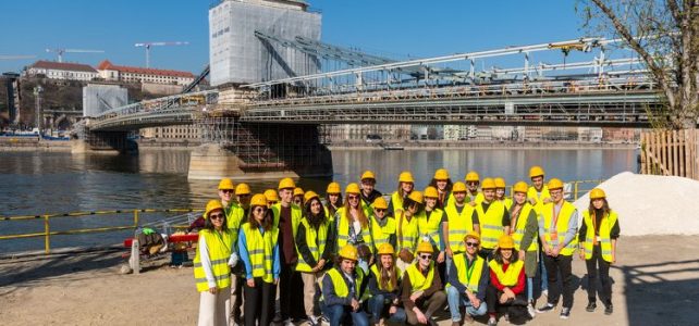 Nemzetközi mérnökhallgatók látogattak a Lánchídra