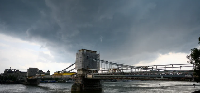 Lánchíd-felújítás: a budai hídfőnél kapcsol még nagyobb sebességre a projekt