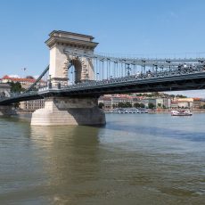 Megújult a Lánchíd, Budapest büszkesége!