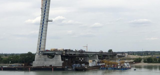 Egyre látványosabban néz ki az új komáromi Duna-híd
